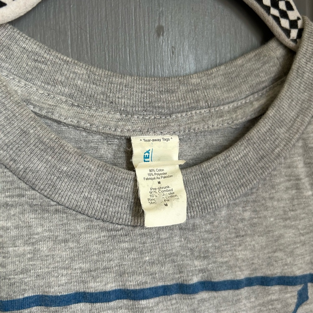 SIGNED Jimmy Eat World Clarityx10 cropped band tee - Picture 2 of 6
